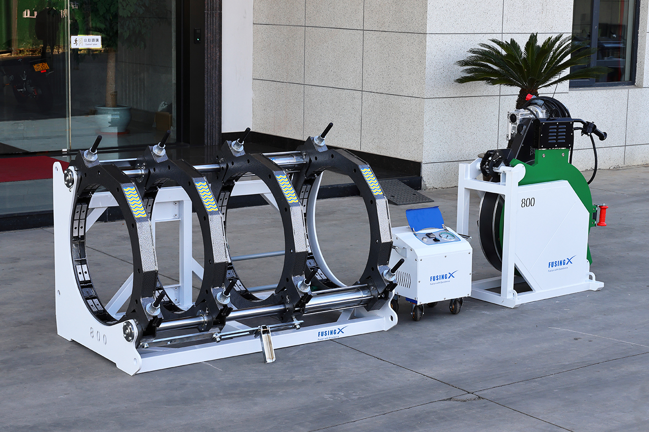 FX800: Машина стыковой сварки для крупномасштабных сварочных работ