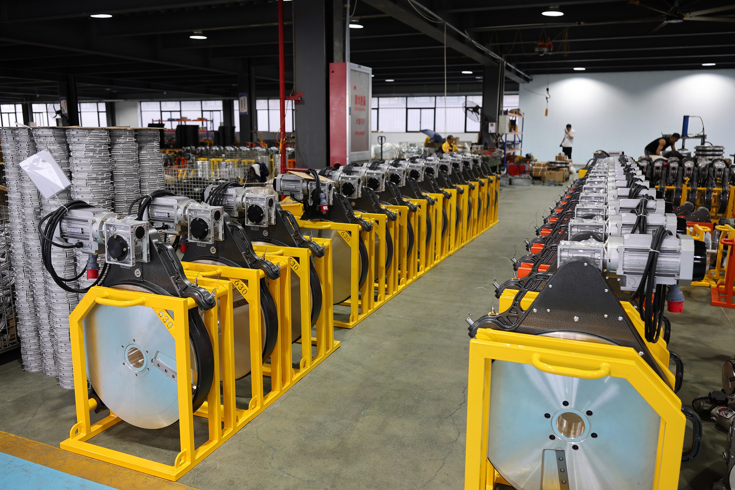 Точность в производстве — нагревательные пластины Welping 630 готовы к сборке